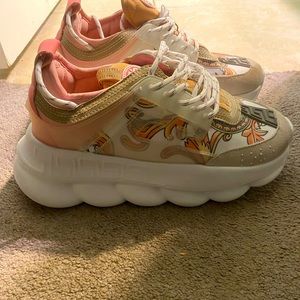 Versace Chain Reaction